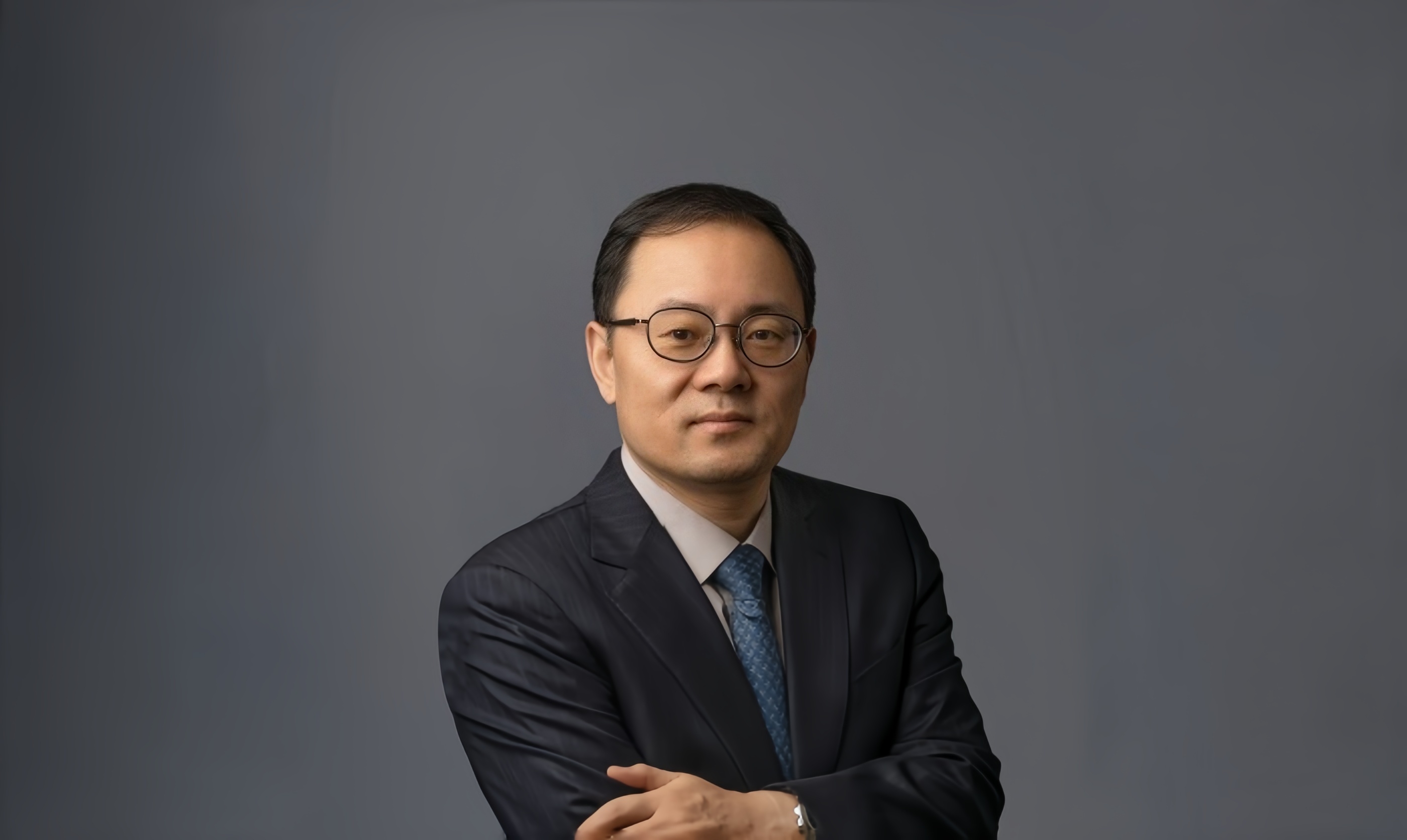 健康十年｜先声药业总裁周云曙：从仿创跟随到全球创新，创新药出海正从量变走向质变